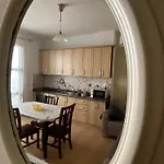 Casa דירה *